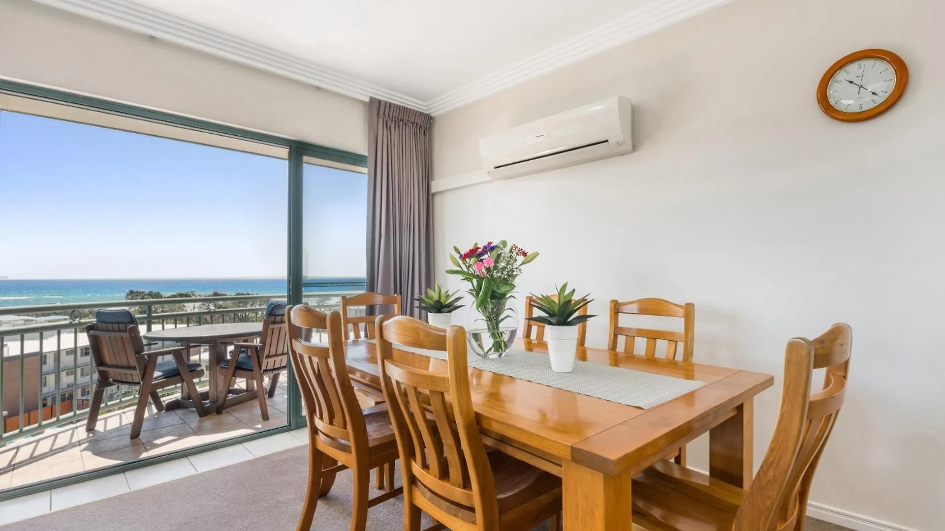 Sunshine Towers Boutique Apartments Maroochydore