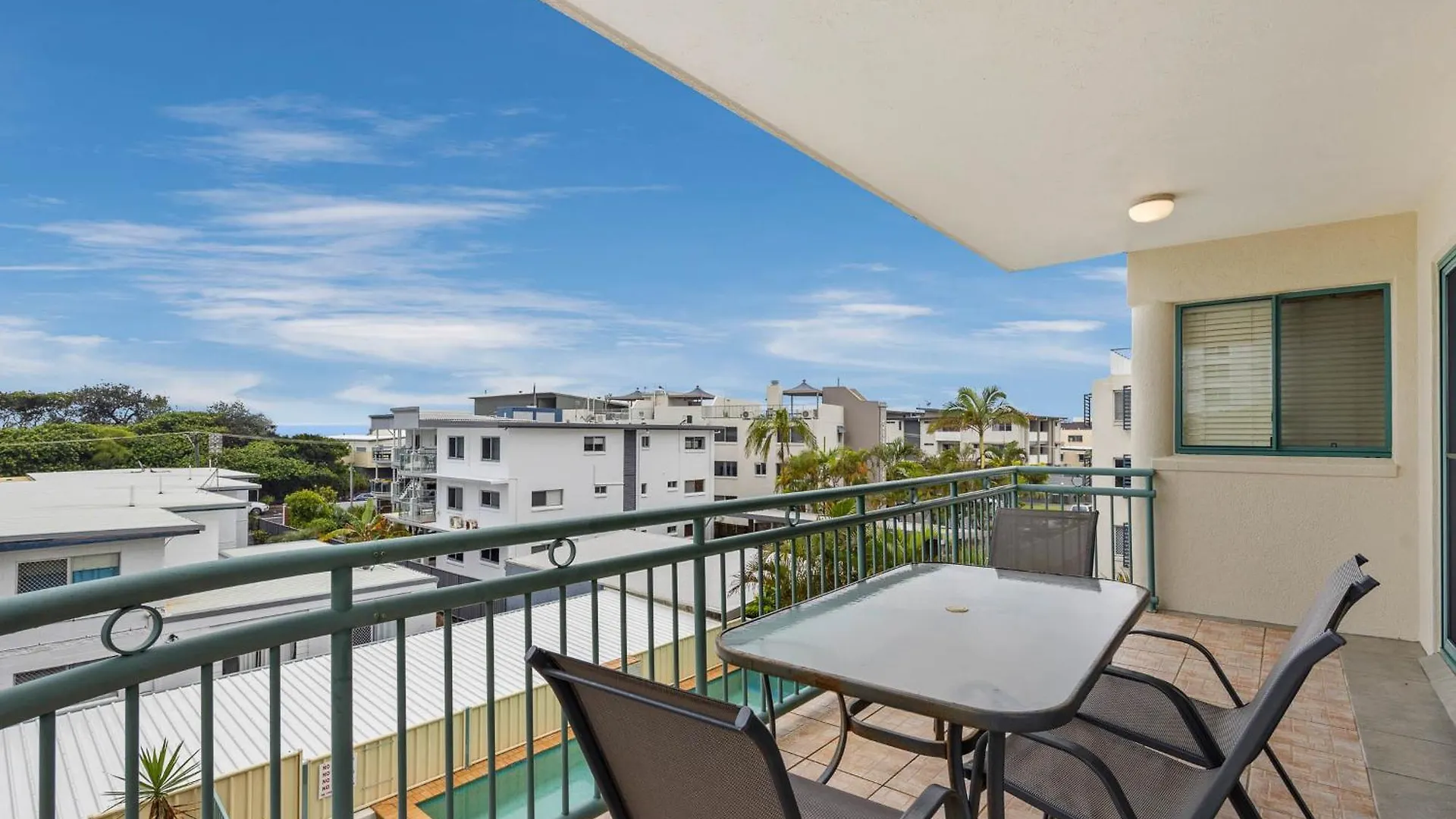 *** Aparthotel Sunshine Towers Boutique Apartments Maroochydore Australia