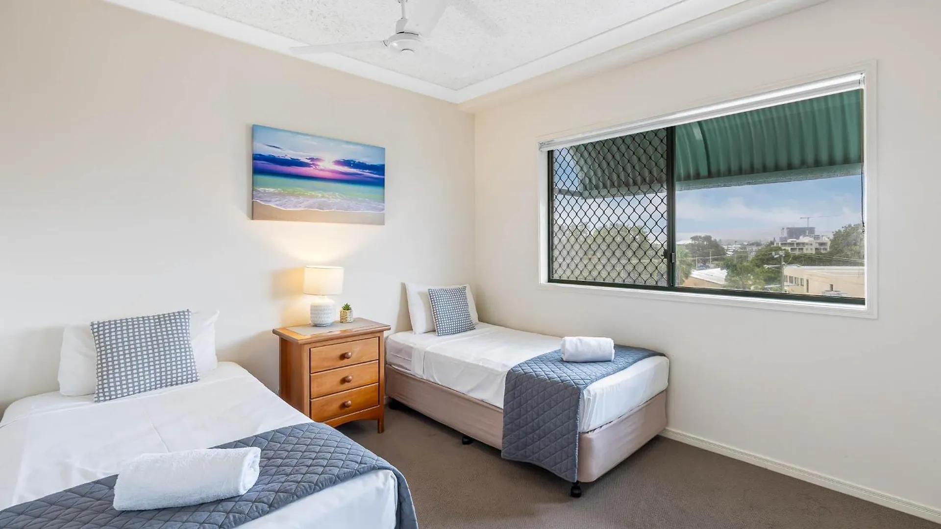 Sunshine Towers Boutique Apartments Maroochydore 3*,  Australia