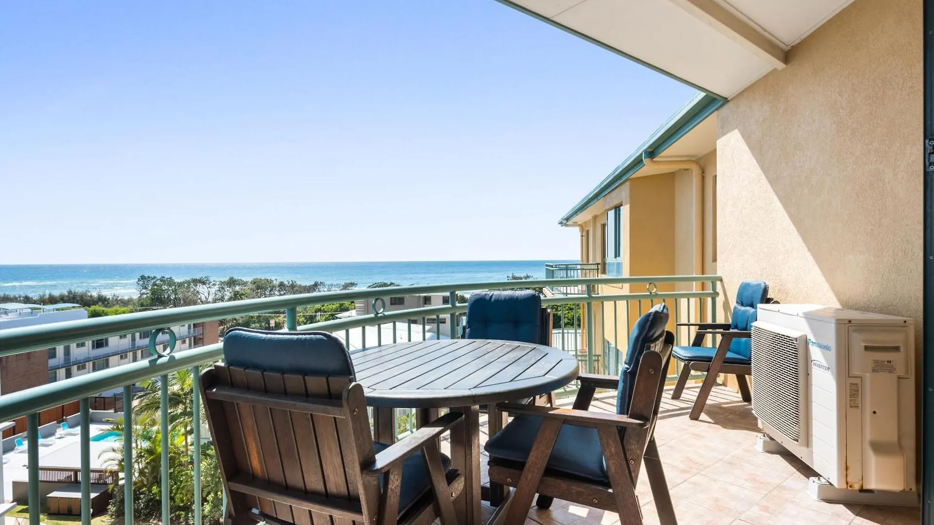 Sunshine Towers Boutique Apartments location