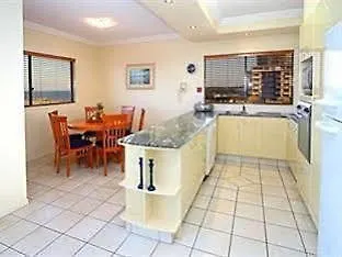 Sunshine Towers Boutique Apartments Maroochydore Aparthotel